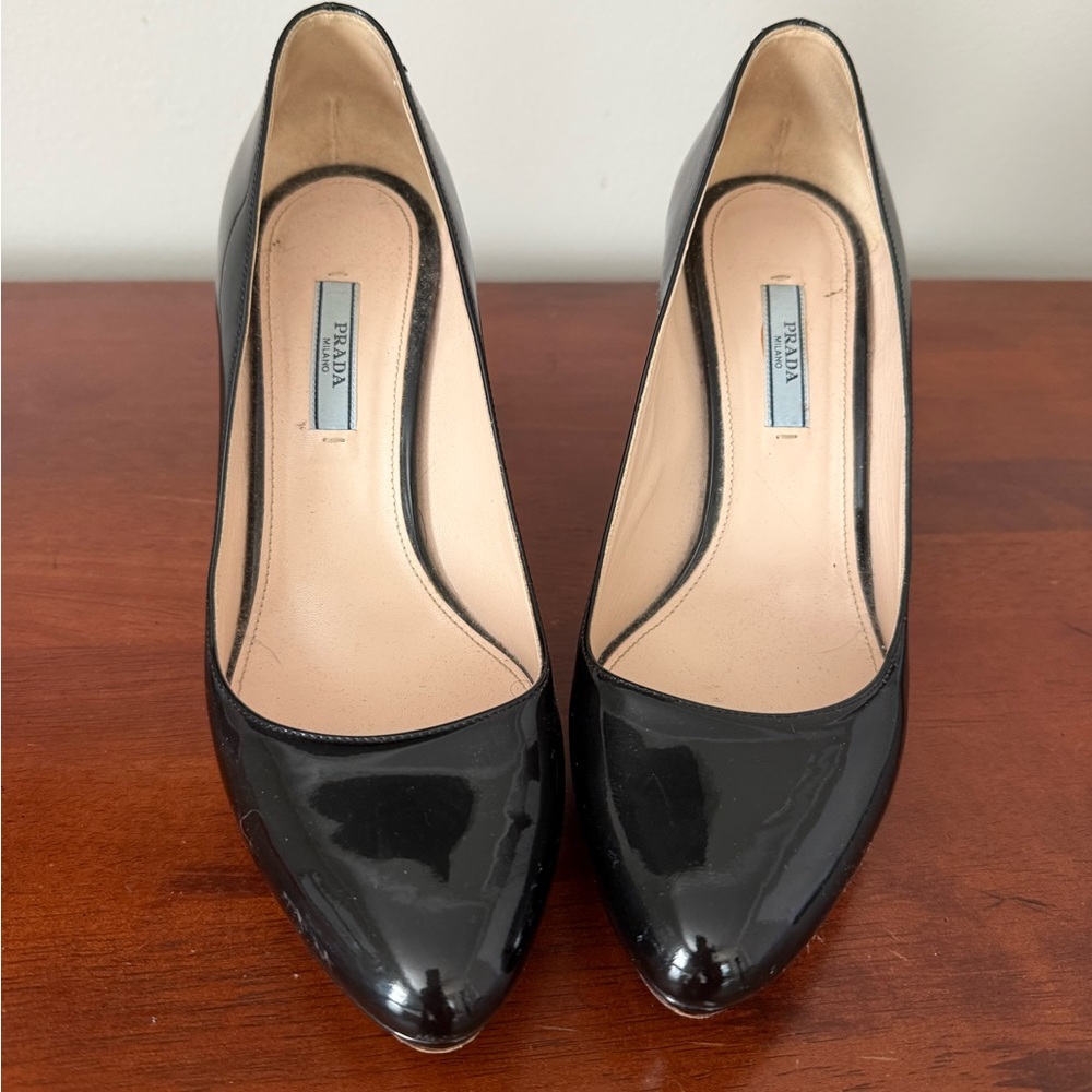 Prada Black Patent Leather Pointed-Toe Pumps